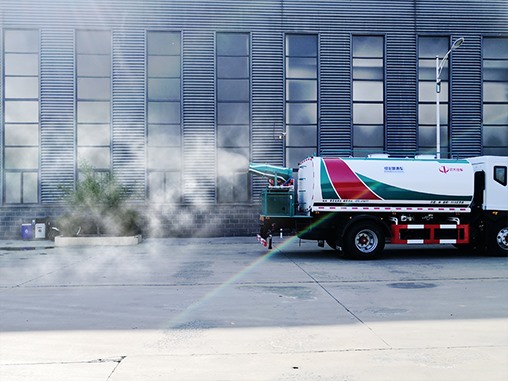 噴灑車(chē)作業(yè)視頻