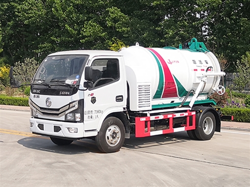 YYD5070GXWD6吸污車