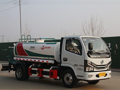 國VI  4方灑水車